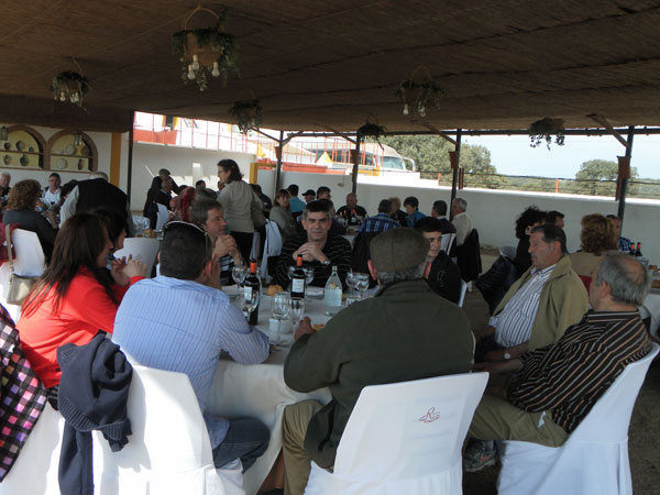 Comida en Los Espartales