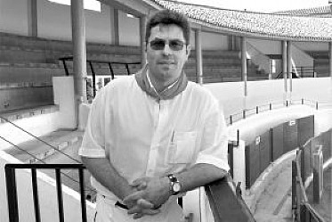Jes&uacute;s As&iacute;n, Presidente del Club Taurino Peralta